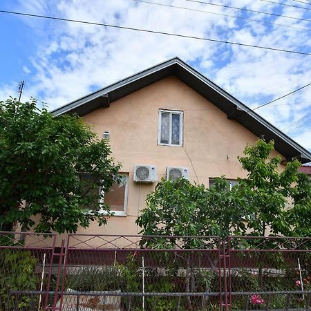 Kaza Apartment คลาโดโว ภายนอก รูปภาพ