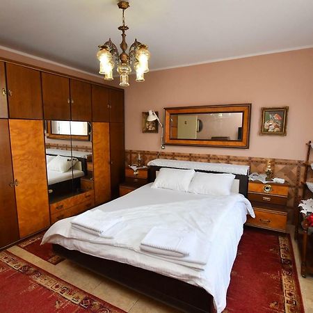 Kaza Apartment คลาโดโว ภายนอก รูปภาพ