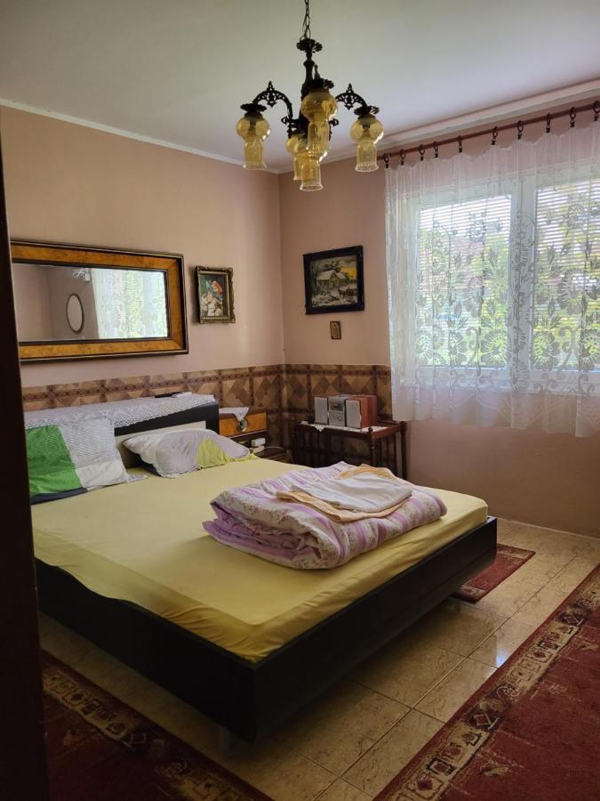 Kaza Apartment คลาโดโว ภายนอก รูปภาพ